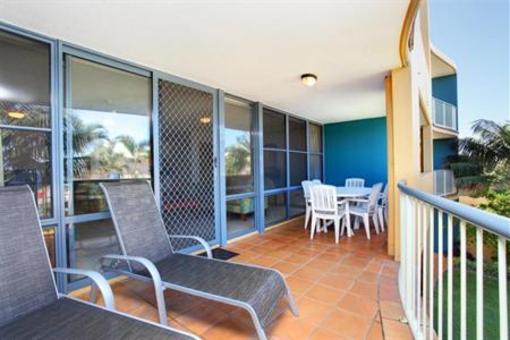 фото отеля Surf Club Apartments