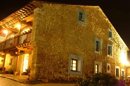 фото отеля Casa de Aldea Las Helgueras B&B Ribadedeva