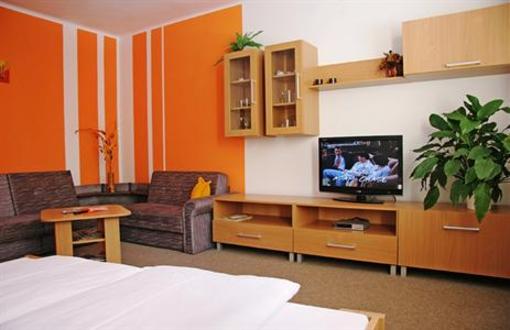 фото отеля Pension Kraus Litomysl
