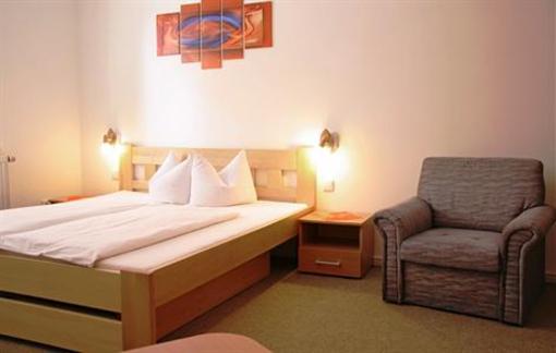 фото отеля Pension Kraus Litomysl