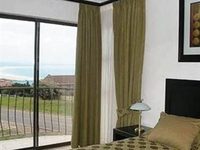 Sunstays Apartments Jeffreys Bay