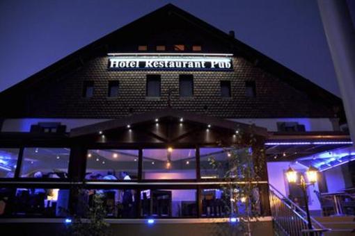 фото отеля Galion's Pub & Hotel
