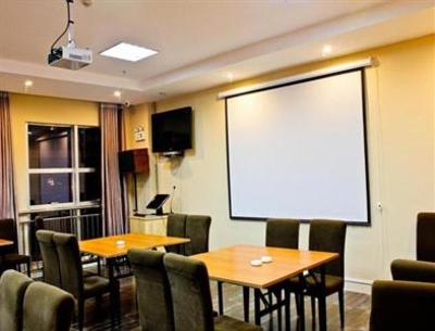 фото отеля Greentree Inn Rizhao East Haiqu Road Business Hotel