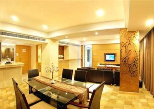 фото отеля Zhuankou Yangtze Hotel