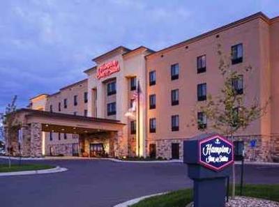 фото отеля Hampton Inn and Suites Williston