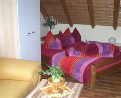 фото отеля Ferienwohnung am Schloss Lauenstein