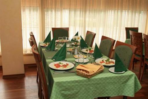 фото отеля Linnahotell