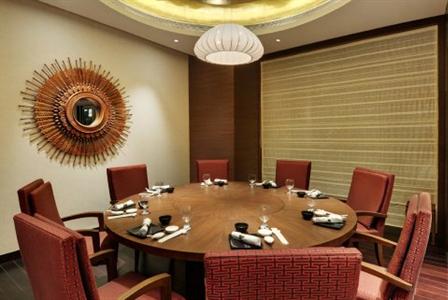 фото отеля Ista Hotel