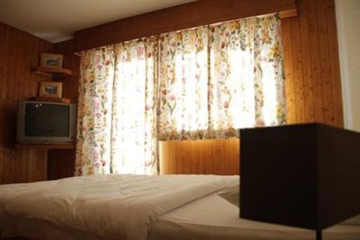 фото отеля Le Vieux Valais Apartments Ovronnaz
