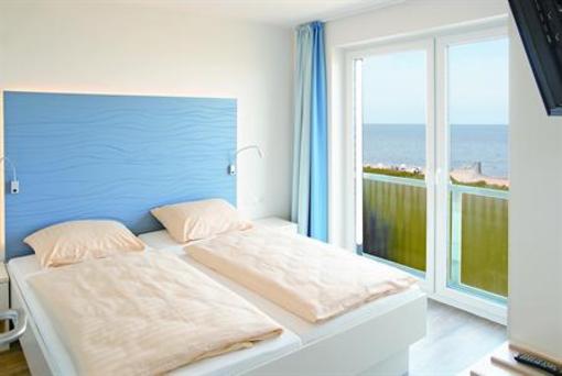 фото отеля Hotel Sahlenburger Strand