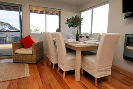 фото отеля Bridport Accommodation