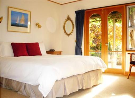 фото отеля The Turret Bed and Breakfast
