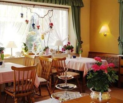 фото отеля Gastehaus Thea Oberstdorf