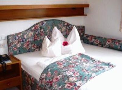 фото отеля Gastehaus Thea Oberstdorf