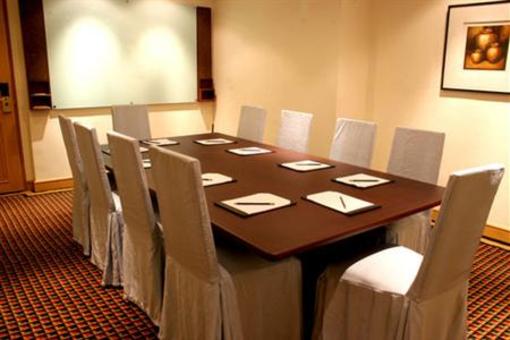 фото отеля The Heritage Hotel Pasay City