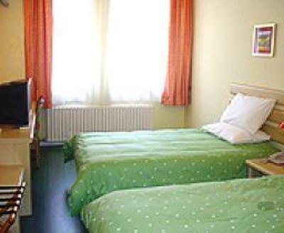 фото отеля Home Inn (Changchun Yiqi)