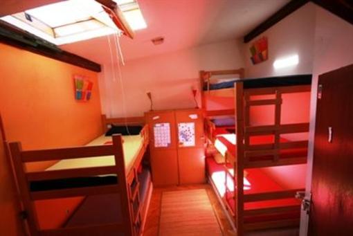 фото отеля Chillton 2 Hostel