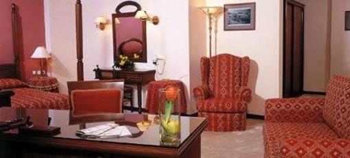 фото отеля Lingos Hotel