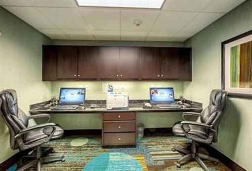 фото отеля Hampton Inn Dayton Dayton Mall