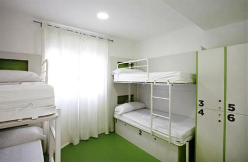 фото отеля Sant Jordi Gracia Hostel