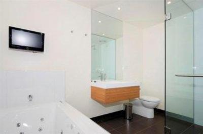 фото отеля BEST WESTERN Drouin Motor Inn