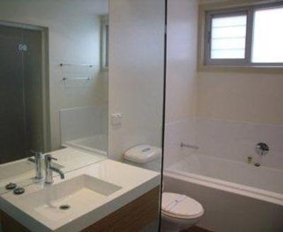 фото отеля BEST WESTERN Drouin Motor Inn