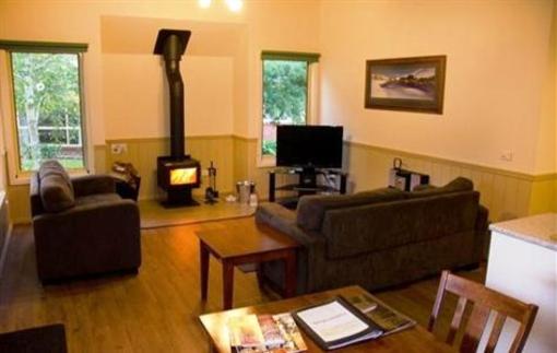 фото отеля Alpine Valley Cottages