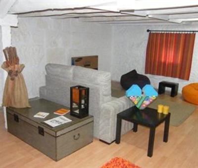 фото отеля Hostel Vimaranes
