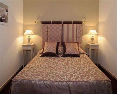 фото отеля Hotel Axotel Perrache