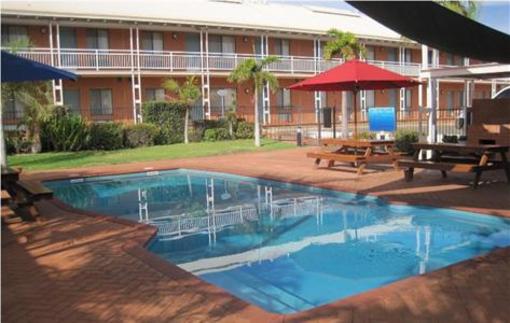 фото отеля BEST WESTERN Karratha Central Apartments