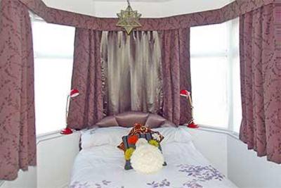 фото отеля Dunsandles Guesthouse