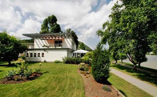 фото отеля Hotel Villa am Rhein