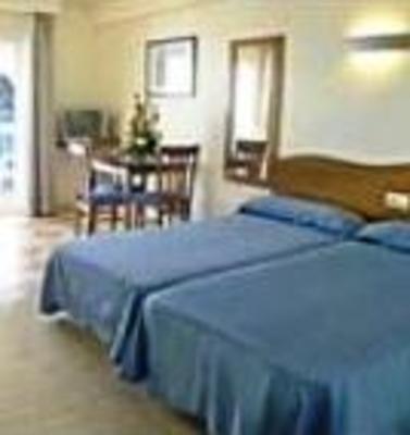фото отеля Apartamentos La Sirena Ibiza