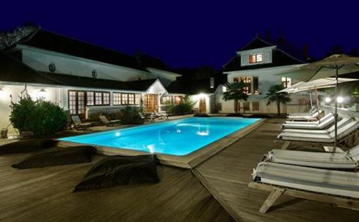 фото отеля Les Saint Peres Hotel Montagnole