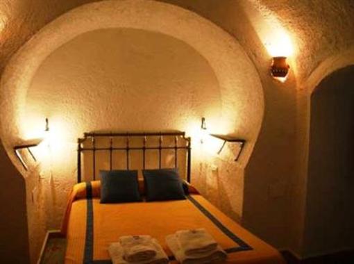 фото отеля Cuevas La Granja Benalua