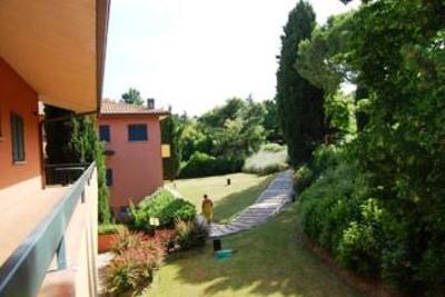 фото отеля Residenze Al Colle Dei Pini Riccione