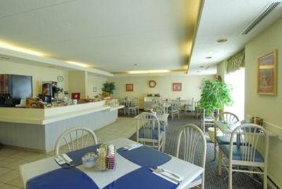 фото отеля Quality Suites Quebec City
