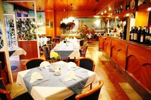 фото отеля Altstadt Hotel Athos