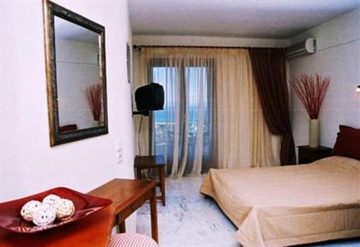 фото отеля Aparthotel Zephyros