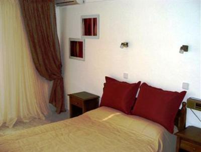 фото отеля Aparthotel Zephyros