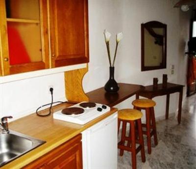 фото отеля Aparthotel Zephyros