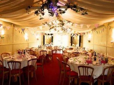 фото отеля Rose and Crown Country Pub & Hotel Saunderton
