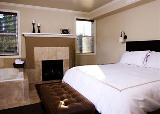 фото отеля BEST WESTERN PLUS Wesley Inn & Suites