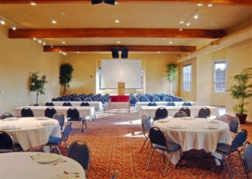 фото отеля BEST WESTERN PLUS Wesley Inn & Suites
