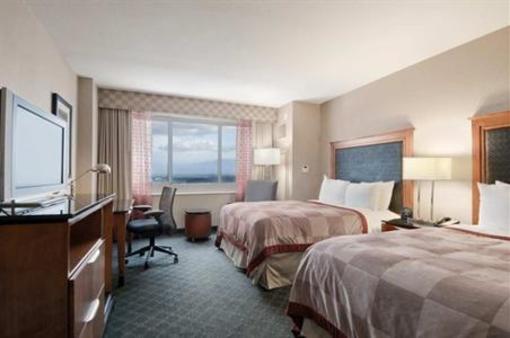 фото отеля Hilton Baltimore BWI Airport