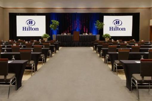 фото отеля Hilton Baltimore BWI Airport
