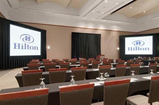 фото отеля Hilton Baltimore BWI Airport