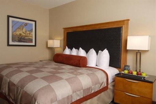 фото отеля Hilton Baltimore BWI Airport