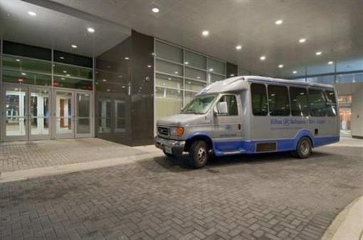 фото отеля Hilton Baltimore BWI Airport