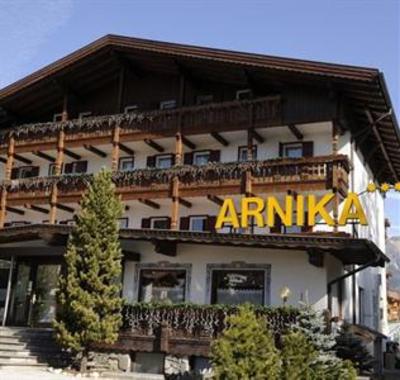 фото отеля Hotel Arnika Pozza di Fassa